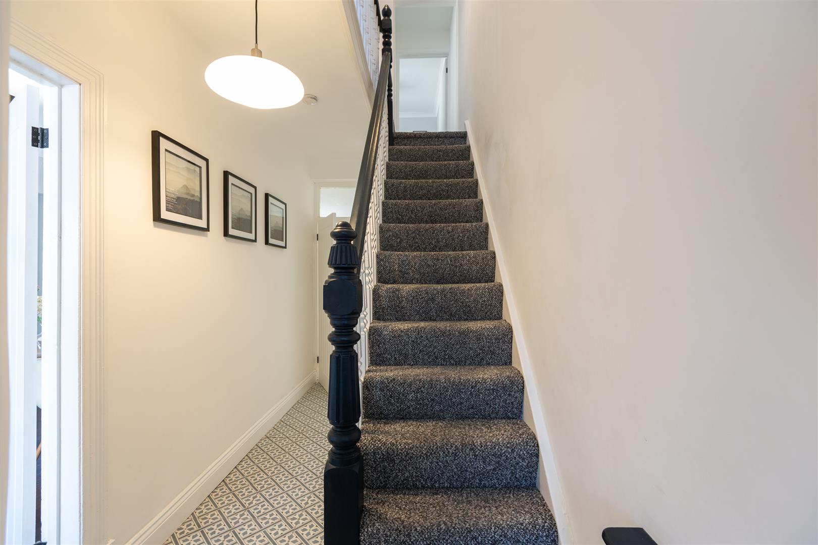 Armine Road, Fforestfach, Swansea, SA5 8DD